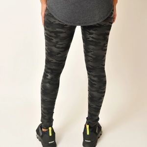 CAMO LEGGINGS